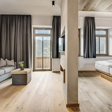 Seehotel Bellevue Hotel Zell am See